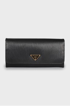 Leather wallet with logo