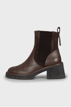 Leather Chelsea boots with heels