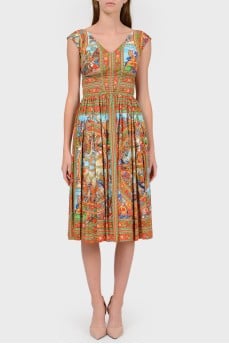 Bright dress with a deep neckline
