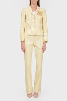 Fitted suit with textile bows