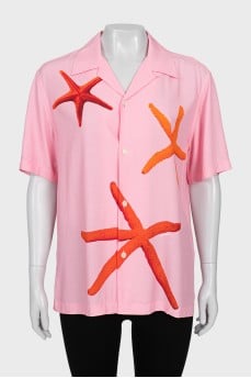 Pink printed shirt with tag