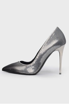 Stile leather shoes with sequins