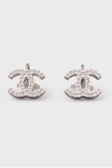 Metal clips with crystals