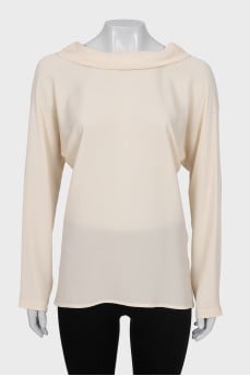 Silk blouse with long sleeves