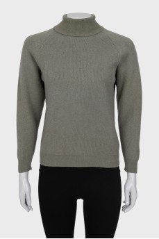 Green cashmere sweater