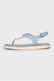 Leather sandals with signature print