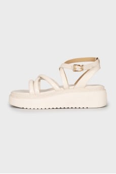 Issa sandals
