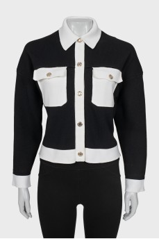 Straight cut cardigan with buttons