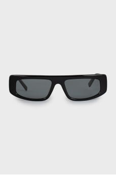 Rectangular sunglasses with logo