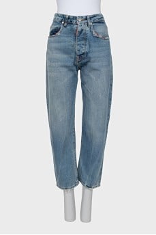 Джинси tapered fit на гудзиках