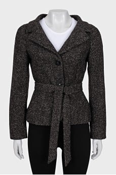 Fitted jacket with belt