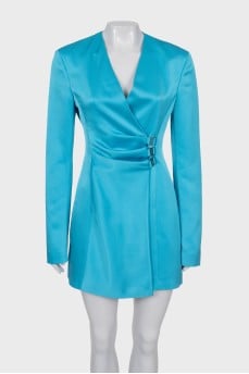 Fitted dress with hook and eye fastening