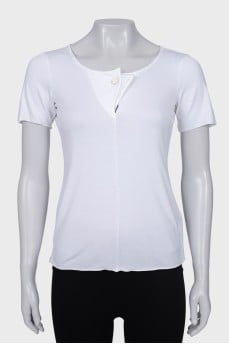 White button down t-shirt