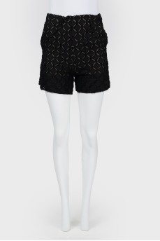 Shorts with side pockets
