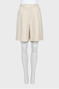 Linen shorts beige