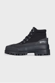 Rubber boots with textile inserts