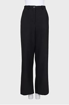 Loose fit wool trousers