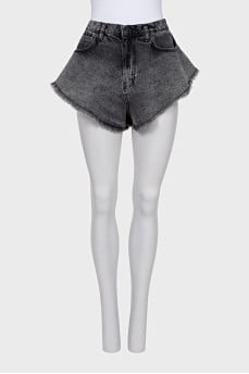Cropped Denim Shorts with Pockets