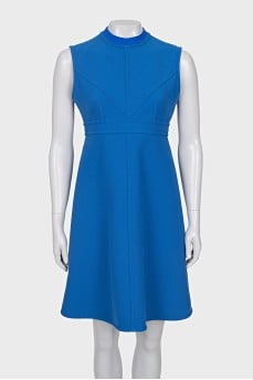 Fitted dress with zipper