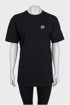 Straight T-shirt with embroidered logo