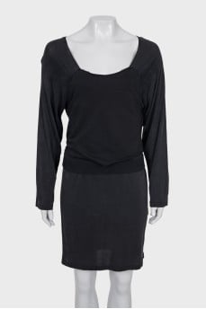 Deep v-neck long sleeve dress