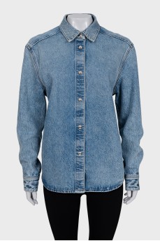 Straight cut denim shirt with buttons