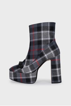 Checkered fabric ankle boots