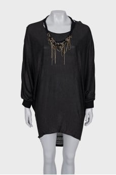Gray dress with necklace
