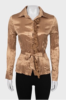 Fitted blouse made of crushed silk