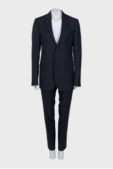 Men's wool suit with embroidery