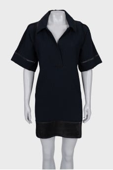 Straight cut dress with collar