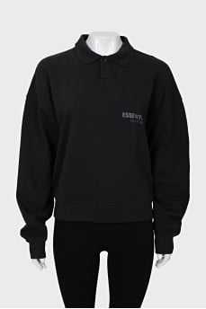 Oversized pullover with button
