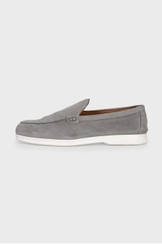 Men's loafers in gray