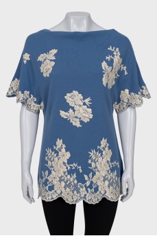 Blue blouse with lace