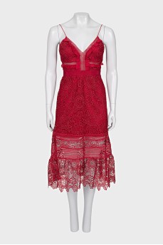 Fitted lace dress with pockets