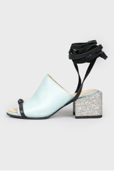 Peppermint sandals and lacing