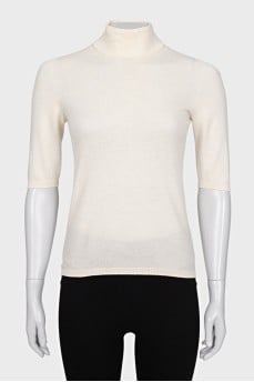 Wool T-shirt with a high collar