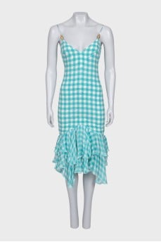 Fitted silk dress with ruffles