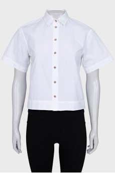 Cropped shirt with accent buttons