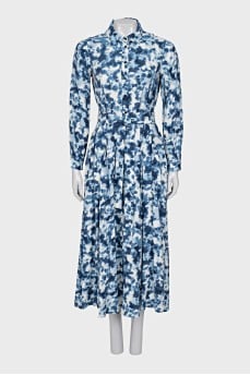 Fitted dress with printed buttons