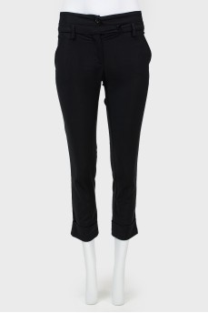 Black cropped trousers