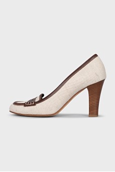 Canvas shoes with leather decor