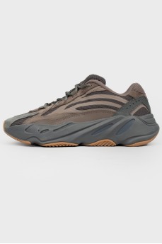 Adidas Yeezy Boost 700 sneakers