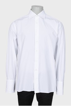 Men's straight white shirt