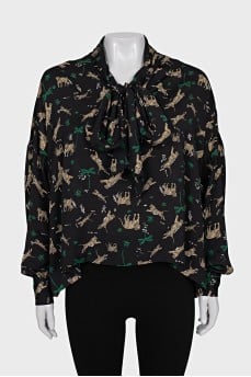 Loose printed blouse