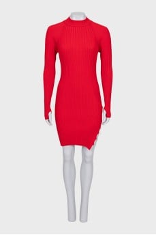 Fitted dress with decoration