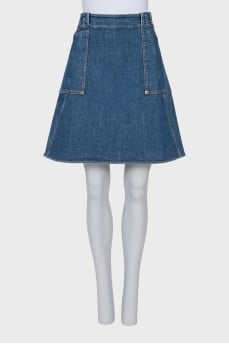 Denim skirt with a zipper