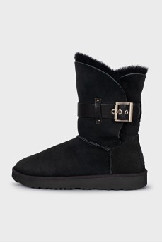Suede Ugg boots with a strap