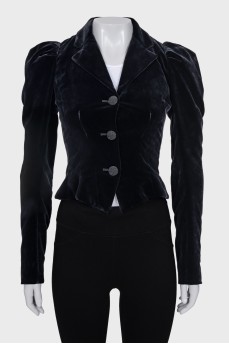 Cropped black jacket