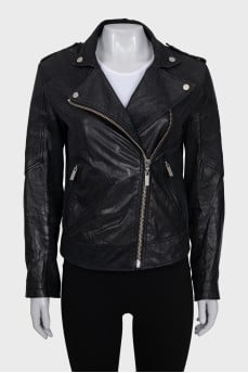 Black leather jacket with a zipper